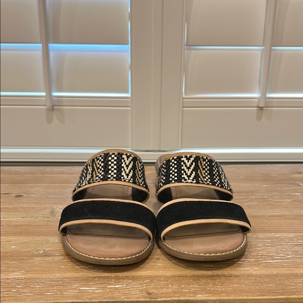 Tom’s Black and Tan Sandals with Woven Design